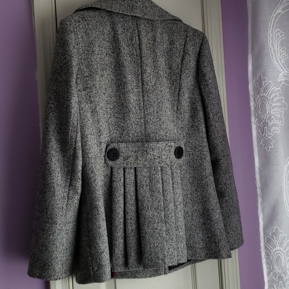 Jacket - Picture 3 of 5